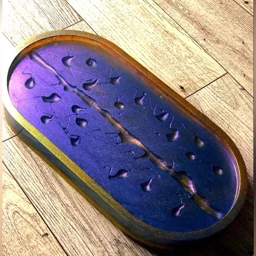 Resins Jewelry Holder, Oval Vanity Dish, Perfume and Soap Holder